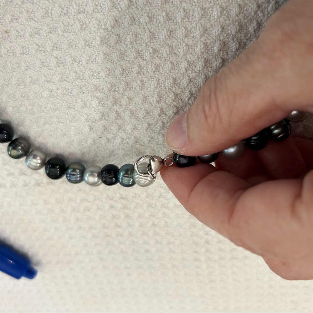 Iridescent Honora Pearl Necklace in Assorted Colors - Picture 7 of 7